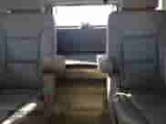 2017 Chevrolet Tahoe LT z VIN 1GNSKBKC1HR387839, wystawiony jako Copart lot #86437505 z przebiegiem 160 140 mil mil oraz Czysty tytuł • Clean title. Historia ofert i sprzedaży dostępna na DreamBid. Obrazek 10.