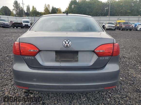 ✅ 2013 Volkswagen Jetta SE • VIN: 3VWDP7AJ7DM252468 • Lot: 86126825. Listed on Copart with 110,822 mi. Free auction sales archive from the USA and detailed vehicle history report at DreamBid. Image 6.
