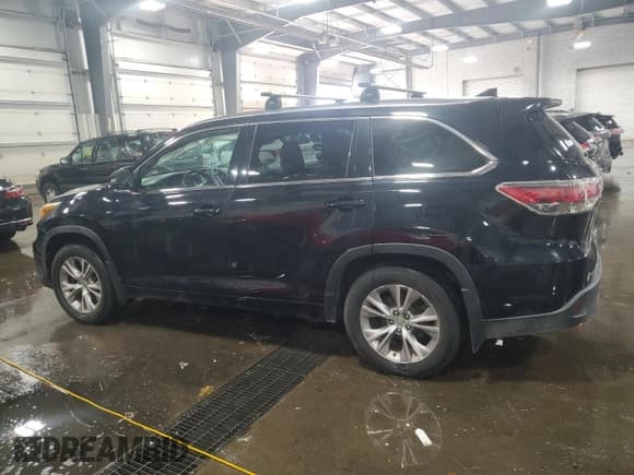 ✅ 2015 Toyota Highlander XLE • VIN: 5TDJKRFH9FS094594 • Lot: 85896255. Listed on Copart with 167,483 mi. Free auction sales archive from the USA and detailed vehicle history report at DreamBid. Image 2.