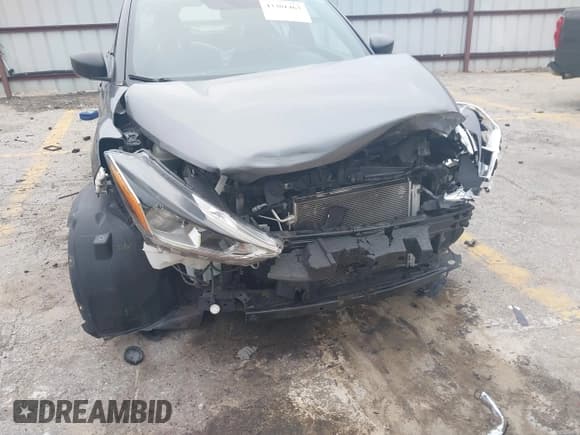 ✅ 2020 Nissan Kicks S • VIN: 3N1CP5BV2LL518099 • Lot: 43381463. Listed on IAAI with 103,322 mi. Free auction sales archive from the USA and detailed vehicle history report at DreamBid. Image 6.