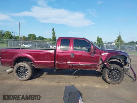 ✅ 1999 Ford F-250 XL • VIN: 1FTNX21F9XED80808 • Lot: 42694211. Listed on IAAI with 286,291 mi. Free auction sales archive from the USA and detailed vehicle history report at DreamBid. Image 13.