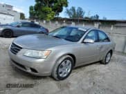 ✅ 2009 Hyundai Sonata GLS • VIN: 5NPET46C89H560273 • Лот: 42610875. Опубликован ранее на Copart с пробегом 147 737 миль. Бесплатный доступ к архиву аукционных продаж из США и подробный отчёт об истории автомобиля на DreamBid. Изображение 1.