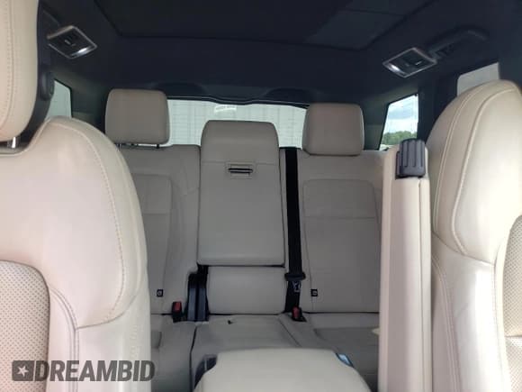 ✅ 2022 Land Rover Range Rover Sport HSE Silver Edition • VIN: SALWR2SU1NA224092 • Lot: 58311455. Listed on Copart with 58,588 mi. Free auction sales archive from the USA and detailed vehicle history report at DreamBid. Image 10.