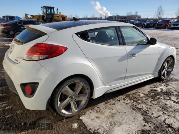 ✅ 2013 Hyundai Veloster Turbo • VIN: KMHTC6AE7DU163448 • Lot: 88298595. Wystawiony na Copart z przebiegiem 163 096 mil. Bezpłatny archiwum sprzedaży aukcyjnych z USA i szczegółowy raport historii pojazdu na DreamBid. Zdjęcie 3.