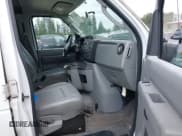 ✅ 2011 Ford Econoline Cargo Commercial • VIN: 1FTSE3EL2BDA62140 • Lot: 43217715. Wystawiony na IAAI z przebiegiem 86 023 mil. Bezpłatny archiwum sprzedaży aukcyjnych z USA i szczegółowy raport historii pojazdu na DreamBid. Zdjęcie 5.