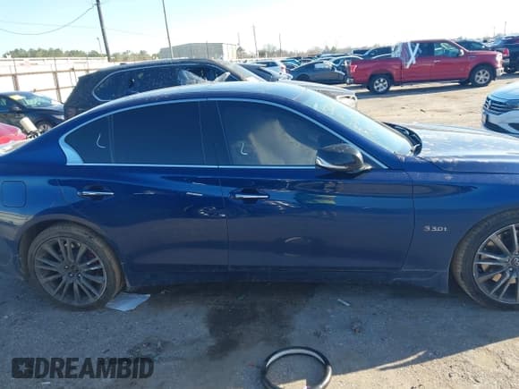 ✅ 2019 Infiniti Q50 Red Sport 400 • VIN: JN1FV7AP8KM780182 • Lot: 41682121. Wystawiony na IAAI z przebiegiem 73 110 mil. Bezpłatny archiwum sprzedaży aukcyjnych z USA i szczegółowy raport historii pojazdu na DreamBid. Zdjęcie 13.