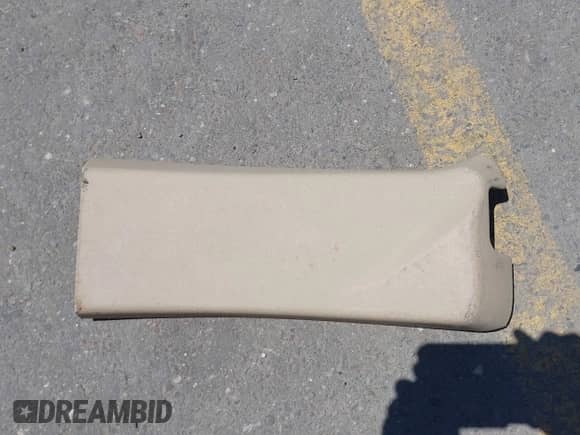 2007 Chevrolet Silverado 2500HD LTZ z VIN 1GCHK29647E559645, wystawiony jako IAAI lot #42429022 z przebiegiem 208 743 mil mil oraz . Historia ofert i sprzedaży dostępna na DreamBid. Obrazek 12.