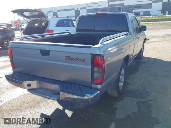 ✅ 2000 Nissan Frontier XE • VIN: 1N6DD26S5YC348622 • Lot: 43489629. Listed on IAAI with 151,219 mi. Free auction sales archive from the USA and detailed vehicle history report at DreamBid. Image 4.
