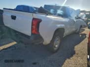 ✅ 2024 Toyota Tacoma SR • VIN: 3TYJDAHN1RT004653 • Лот: 70253555. Опубликован ранее на Copart с пробегом Не указан. Бесплатный доступ к архиву аукционных продаж из США и подробный отчёт об истории автомобиля на DreamBid. Изображение 3.