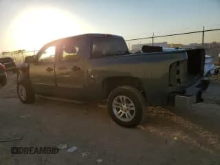✅ 2010 Chevrolet Silverado 1500 LS • VIN: 3GCRCREA1AG155562 • Lot: 74097694. Listed on Copart with 162,657 mi. Free auction sales archive from the USA and detailed vehicle history report at DreamBid. Image 2.