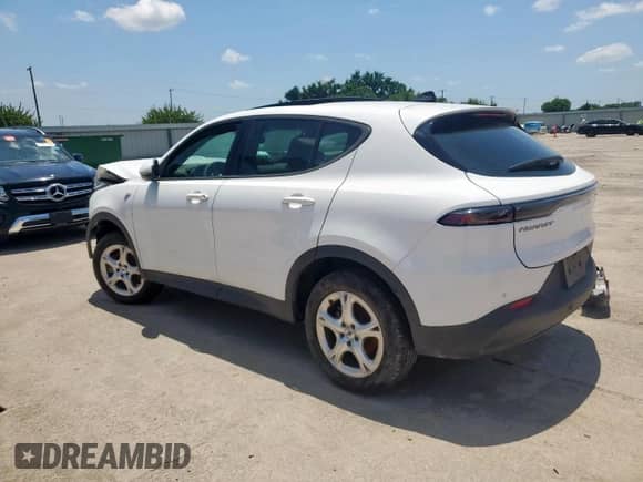 2024 Dodge Hornet GT z VIN ZACNDFAN1R3A39055, wystawiony jako Copart lot #61195985 z przebiegiem 8 934 mil mil oraz Czysty tytuł • Clean title. Historia ofert i sprzedaży dostępna na DreamBid. Obrazek 2.