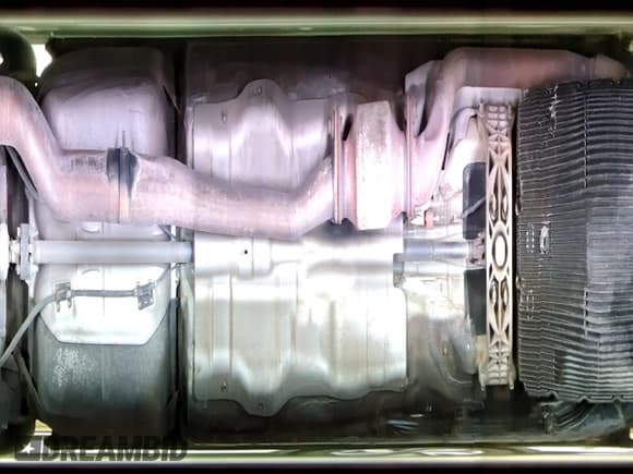 ✅ 2013 Hyundai Genesis Coupe 2.0T • VIN: KMHHT6KD1DU081937 • Lot: 61016905. Wystawiony na Copart z przebiegiem 99 943 mil. Bezpłatny archiwum sprzedaży aukcyjnych z USA i szczegółowy raport historii pojazdu na DreamBid. Zdjęcie 13.