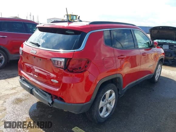 ✅ 2018 Jeep Compass Altitude • VIN: 3C4NJCBB5JT194709 • Lot: 42468915. Listed on IAAI with 148,645 mi. Free auction sales archive from the USA and detailed vehicle history report at DreamBid. Image 4.