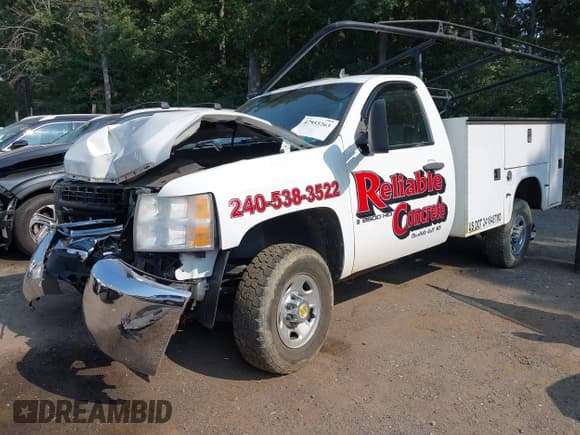 ✅ 2009 Chevrolet Silverado 2500HD • VIN: 1GBHK44K69F155571 • Lot: 42853263. Wystawiony na IAAI z przebiegiem 73 094 mil. Bezpłatny archiwum sprzedaży aukcyjnych z USA i szczegółowy raport historii pojazdu na DreamBid. Zdjęcie 17.