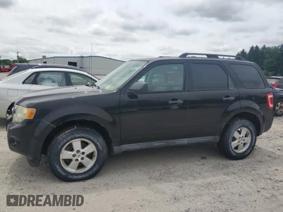 ✅ 2010 Ford Escape XLT • VIN: 1FMCU9D74AKC72632 • Lot: 60839115. Wystawiony na Copart z przebiegiem 164 985 mil. Bezpłatny archiwum sprzedaży aukcyjnych z USA i szczegółowy raport historii pojazdu na DreamBid. Zdjęcie 1.