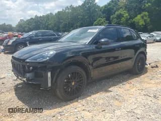 ✅ 2019 Porsche Cayenne S • VIN: WP1AB2AY8KDA61461 • Lot: 62084135. Wystawiony na Copart z przebiegiem 100 915 mil. Bezpłatny archiwum sprzedaży aukcyjnych z USA i szczegółowy raport historii pojazdu na DreamBid. Zdjęcie 1.