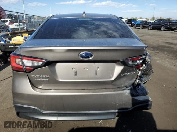 ✅ 2021 Subaru Legacy Premium • VIN: 4S3BWAF63M3005397 • Лот: 77991744. Опубликован ранее на Copart с пробегом 41 873 миль. Бесплатный доступ к архиву аукционных продаж из США и подробный отчёт об истории автомобиля на DreamBid. Изображение 6.