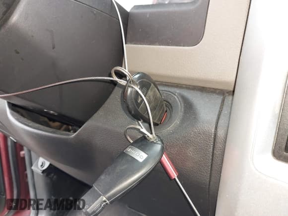 ✅ 2010 Dodge 1500 Sport • VIN: 1D7RV1CT8AS143746 • Lot: 42944631. Wystawiony na IAAI z przebiegiem 210 092 mil. Bezpłatny archiwum sprzedaży aukcyjnych z USA i szczegółowy raport historii pojazdu na DreamBid. Zdjęcie 11.