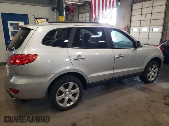 ✅ 2008 Hyundai Santa Fe SE • VIN: 5NMSH73E08H225841 • Lot: 72841484. Listed on Copart with 287,381 mi. Free auction sales archive from the USA and detailed vehicle history report at DreamBid. Image 3.