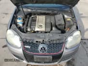 ✅ 2008 Volkswagen Golf GTI • VIN: WVWGV71K28W185735 • Lot: 70319964. Wystawiony na Copart z przebiegiem 124 726 mil. Bezpłatny archiwum sprzedaży aukcyjnych z USA i szczegółowy raport historii pojazdu na DreamBid. Zdjęcie 11.