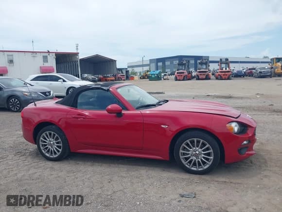 ✅ 2018 FIAT 124 Spider Abarth • VIN: JC1NFAEK2J0140148 • Lot: 42765536. Listed on IAAI with 30,320 mi. Free auction sales archive from the USA and detailed vehicle history report at DreamBid. Image 14.