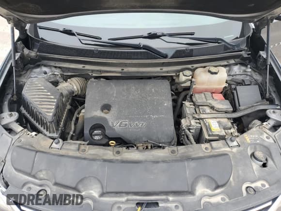 ✅ 2019 Chevrolet Traverse LT • VIN: 1GNEVHKW9KJ115756 • Lot: 85386845. Listed on Copart with 90,232 mi. Free auction sales archive from the USA and detailed vehicle history report at DreamBid. Image 12.