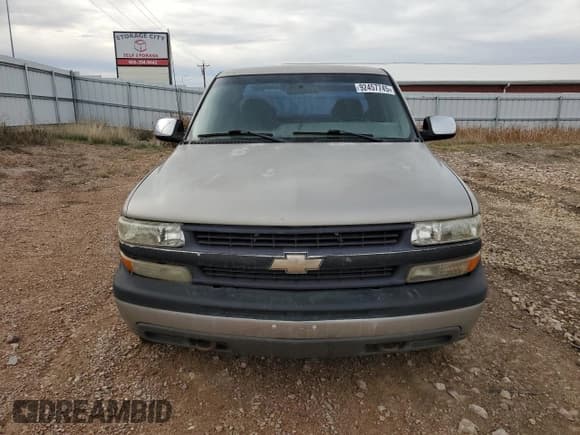✅ 2000 Chevrolet Silverado 1500 LS • VIN: 1GCEK19T3YE384891 • Лот: 92457745. Опубликован ранее на Copart с пробегом 309 186 миль. Бесплатный доступ к архиву аукционных продаж из США и подробный отчёт об истории автомобиля на DreamBid. Изображение 5.