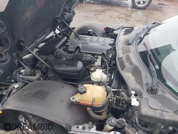 ✅ 2006 Pontiac Solstice • VIN: 1G2MB33B76Y107135 • Lot: 42479608. Listed on IAAI with 135,187 mi. Free auction sales archive from the USA and detailed vehicle history report at DreamBid. Image 10.