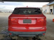 ✅ 2017 Jaguar F-Pace 35t R-Sport • VIN: SADCL2BV2HA062857 • Лот: 92608525. Опубликован ранее на Copart с пробегом 175 009 миль. Бесплатный доступ к архиву аукционных продаж из США и подробный отчёт об истории автомобиля на DreamBid. Изображение 6.