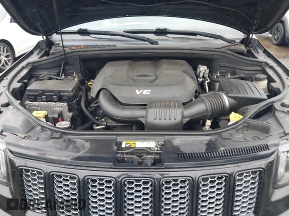 ✅ 2015 Jeep Grand Cherokee Laredo • VIN: 1C4RJFAG6FC645973 • Лот: 42922372. Опубликован ранее на IAAI с пробегом 167 741 миль. Бесплатный доступ к архиву аукционных продаж из США и подробный отчёт об истории автомобиля на DreamBid. Изображение 10.