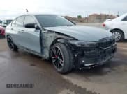 ✅ 2024 BMW 3 Series M340i xDrive • VIN: 3MW49FF07R8E15852 • Lot: 43756469. Wystawiony na IAAI z przebiegiem 28 239 mil. Bezpłatny archiwum sprzedaży aukcyjnych z USA i szczegółowy raport historii pojazdu na DreamBid. Zdjęcie 6.