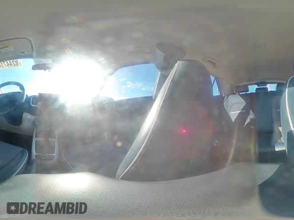 ✅ 2023 Hyundai Venue Limited • VIN: KMHRC8A33PU232208 • Lot: 82447145. Listed on Copart with 37,931 mi. Free auction sales archive from the USA and detailed vehicle history report at DreamBid. Image 15.