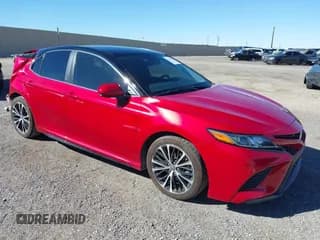 ✅ 2019 Toyota Camry SE • VIN: 4T1B11HK5KU174882 • Lot: 43470574. Wystawiony na IAAI z przebiegiem 101 650 mil. Bezpłatny archiwum sprzedaży aukcyjnych z USA i szczegółowy raport historii pojazdu na DreamBid. Zdjęcie 1.