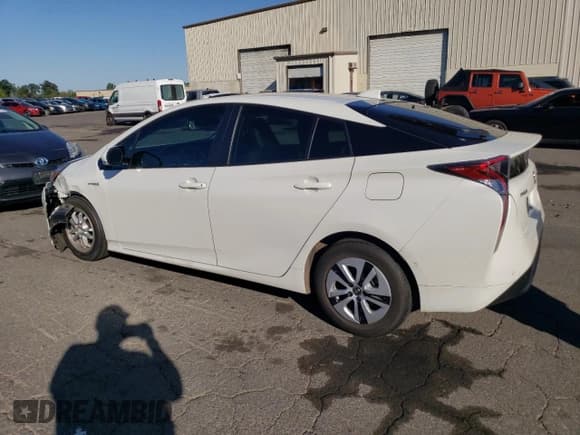 ✅ 2017 Toyota Prius Three Touring • VIN: JTDKARFU8H3037697 • Lot: 80854205. Listed on Copart with 30,262 mi. Free auction sales archive from the USA and detailed vehicle history report at DreamBid. Image 2.