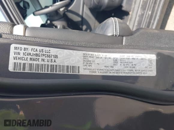 ✅ 2023 Jeep Grand Cherokee Limited • VIN: 1C4RJHBG7PC667105 • Lot: 43236228. Wystawiony na IAAI z przebiegiem 37 441 mil. Bezpłatny archiwum sprzedaży aukcyjnych z USA i szczegółowy raport historii pojazdu na DreamBid. Zdjęcie 9.