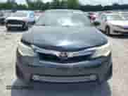 2014 Toyota Camry L with VIN 4T1BF1FKXEU306687, listed as a Copart auction lot 55024825 with 209,979 mi miles and Clean title. Bid and sale history available at DreamBid. Image 5.