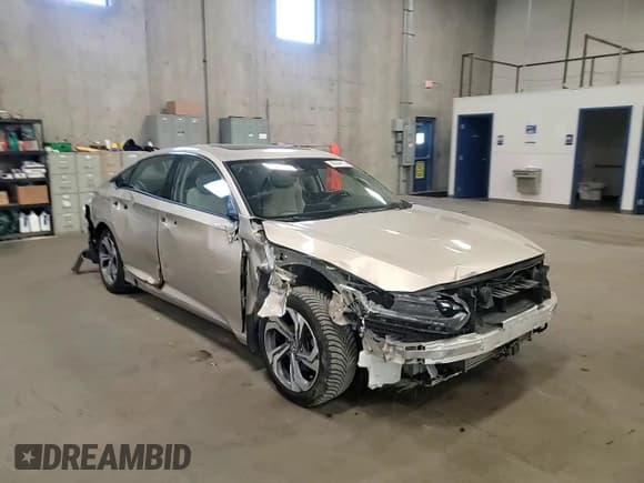 ✅ 2018 Honda Accord EX • VIN: 1HGCV1F47JA023626 • Lot: 90664615. Wystawiony na Copart z przebiegiem 125 590 mil. Bezpłatny archiwum sprzedaży aukcyjnych z USA i szczegółowy raport historii pojazdu na DreamBid. Zdjęcie 14.