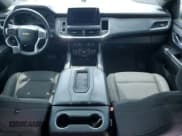 ✅ 2022 Chevrolet Suburban LS • VIN: 1GNSCBKD2NR125121 • Lot: 69820335. Listed on Copart with 113,228 mi. Free auction sales archive from the USA and detailed vehicle history report at DreamBid. Image 8.