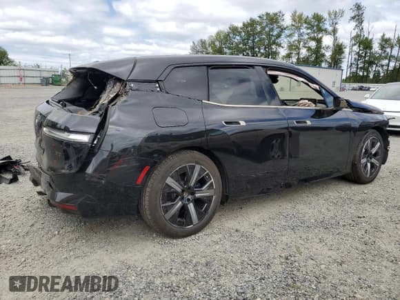 ✅ 2025 BMW iX M60 • VIN: WB533CF0XSCT24924 • Лот: 63704525. Опубликован ранее на Copart с пробегом Не указан. Бесплатный доступ к архиву аукционных продаж из США и подробный отчёт об истории автомобиля на DreamBid. Изображение 3.