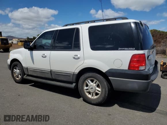 ✅ 2005 Ford Expedition Special Service • VIN: 1FMPU16505LA82745 • Lot: 58695565. Wystawiony na Copart z przebiegiem 185 033 mil. Bezpłatny archiwum sprzedaży aukcyjnych z USA i szczegółowy raport historii pojazdu na DreamBid. Zdjęcie 2.