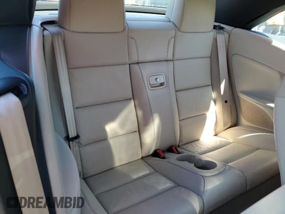 ✅ 2013 Volkswagen Eos Lux • VIN: WVWFW8AH2DV007312 • Lot: 48101295. Listed on Copart with 78,703 mi. Free auction sales archive from the USA and detailed vehicle history report at DreamBid. Image 10.