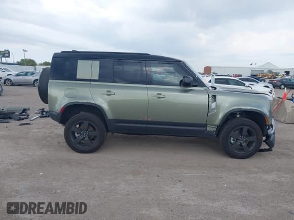 ✅ 2025 Land Rover Defender S • VIN: SALEJ7EXXS2363441 • Лот: 43457339. Опубликован ранее на IAAI с пробегом 2 748 миль. Бесплатный доступ к архиву аукционных продаж из США и подробный отчёт об истории автомобиля на DreamBid. Изображение 14.