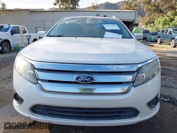 ✅ 2010 Ford Fusion SEL • VIN: 3FAHP0JGXAR277689 • Lot: 43751782. Wystawiony na IAAI z przebiegiem 198 460 mil. Bezpłatny archiwum sprzedaży aukcyjnych z USA i szczegółowy raport historii pojazdu na DreamBid. Zdjęcie 6.