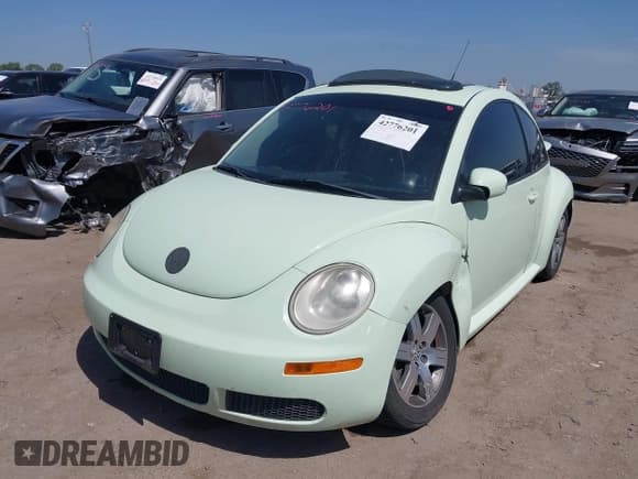 ✅ 2006 Volkswagen Beetle • VIN: 3VWRW31C36M414473 • Lot: 42776201. Wystawiony na IAAI z przebiegiem 127 319 mil. Bezpłatny archiwum sprzedaży aukcyjnych z USA i szczegółowy raport historii pojazdu na DreamBid. Zdjęcie 16.