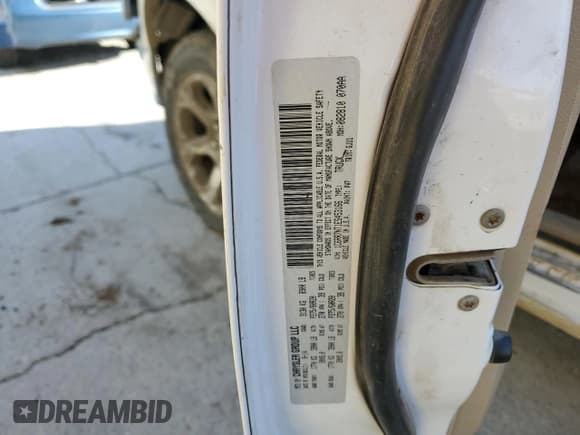 ✅ 2014 Ram 1500 Laramie • VIN: 1C6RR7NT1ES453166 • Lot: 85837235. Wystawiony na Copart z przebiegiem 194 104 mil. Bezpłatny archiwum sprzedaży aukcyjnych z USA i szczegółowy raport historii pojazdu na DreamBid. Zdjęcie 12.