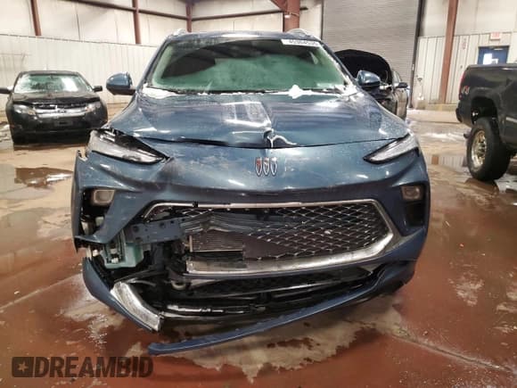 ✅ 2024 Buick Encore GX Avenir • VIN: KL4AMFSLXRB006516 • Lot: 45304535. Listed on Copart with 19,585 mi. Free auction sales archive from the USA and detailed vehicle history report at DreamBid. Image 5.