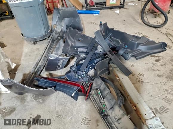 ✅ 2022 Mitsubishi Eclipse Cross SE • VIN: JA4ATWAA3NZ028555 • Lot: 94698255. Listed on Copart with 32,595 mi. Free auction sales archive from the USA and detailed vehicle history report at DreamBid. Image 13.