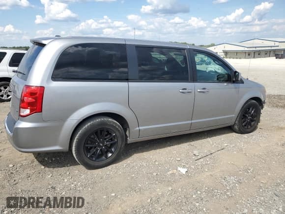 ✅ 2020 Dodge Grand Caravan GT • VIN: 2C4RDGEG5LR199647 • Lot: 71192875. Wystawiony na Copart z przebiegiem 85 893 mil. Bezpłatny archiwum sprzedaży aukcyjnych z USA i szczegółowy raport historii pojazdu na DreamBid. Zdjęcie 3.