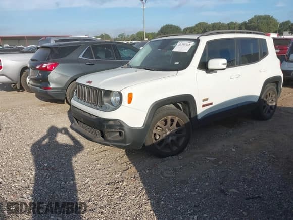 ✅ 2016 Jeep Renegade Latitude • VIN: ZACCJABT5GPD77192 • Лот: 42795562. Опубликован ранее на IAAI с пробегом 82 590 миль. Бесплатный доступ к архиву аукционных продаж из США и подробный отчёт об истории автомобиля на DreamBid. Изображение 2.