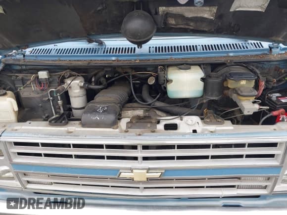 ✅ 1990 Chevrolet Chevy Van • VIN: 2GBEG25K0L4119444 • Лот: 42897765. Опубликован ранее на IAAI с пробегом 138 034 миль. Бесплатный доступ к архиву аукционных продаж из США и подробный отчёт об истории автомобиля на DreamBid. Изображение 10.